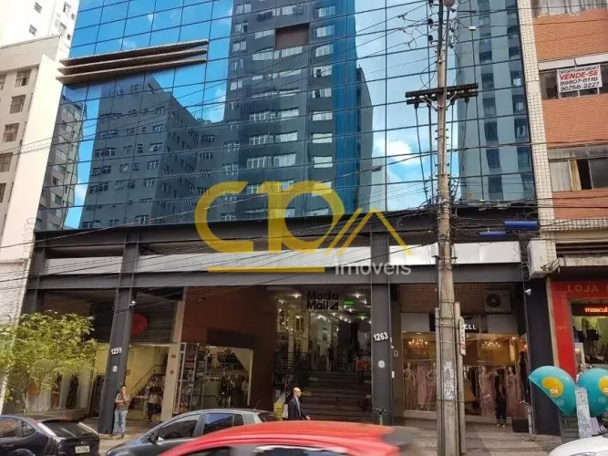 Ponto Comercial 30 metros, frente em vidro blindex MODA MALL