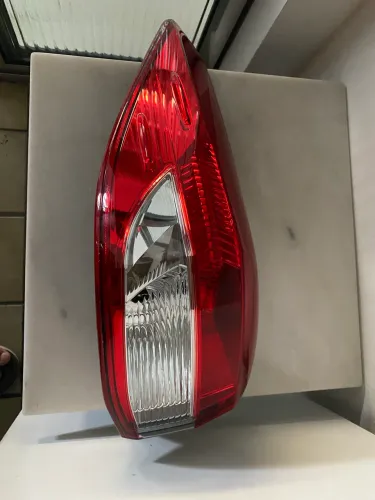 Lanterna traseira original LD Yaris Sedan