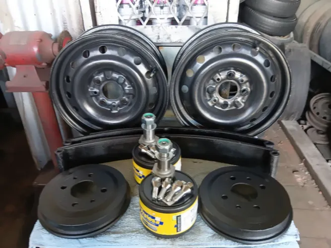 Kit para carroçinha/reboque com cubo novo ou usado