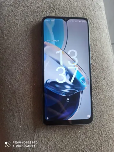 Celular $350 perfeito estado 128 de armazena. Modelo e22 motorola