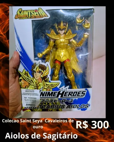 Boneco colecionável Cavaleiro de ouro Sagitário. 