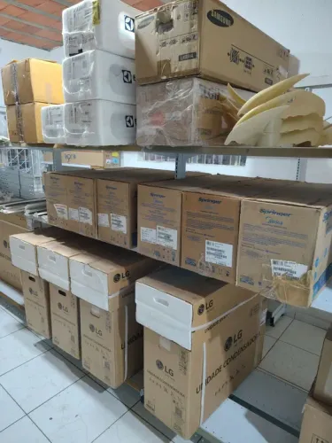 Ar condicionado Split Hi wall  Volution Springer Midea 9000 BTU/h 220v Frio