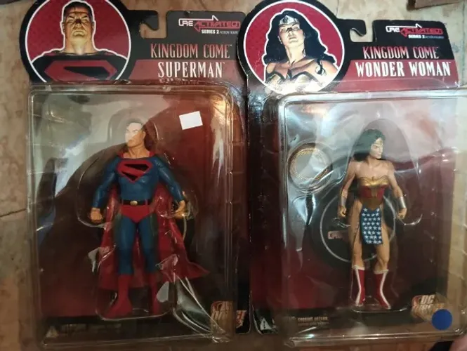 Superman e Wonder Woman (Mulher Maravilha) Alex Ross Kingdom Come 1/12