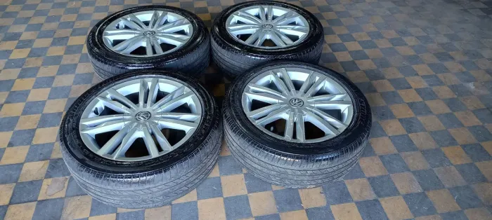 Jogo de Rodas OEM VW Golf Tsi 2015 2019 5x112 aro 17 Tala 7
