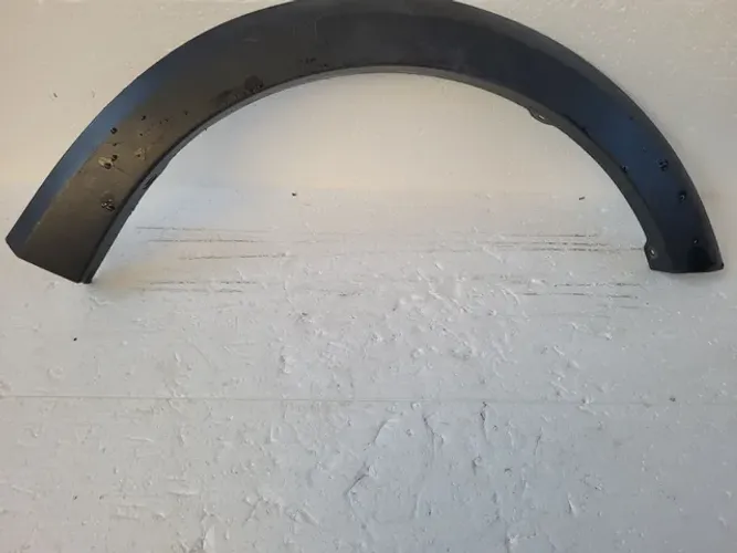 Moldura do paralama direita sandero