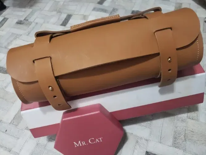 Bolsa tubete de couro legítimo Mr. Cat
