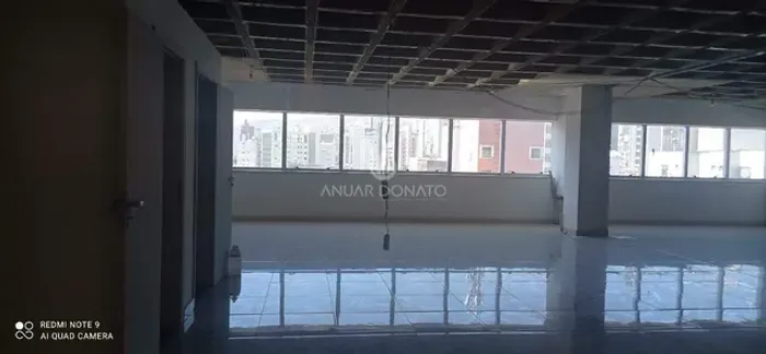 Santa Efigênia - Sala(s) à venda na Anuar Donato