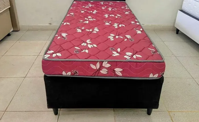 CAMA BOX SOLTEIRO, COLCHÃO D28