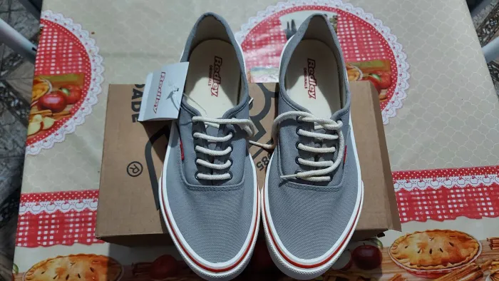 Tenis Redley Originals Cor Cinza Tam 41( Novo Na Caixa )