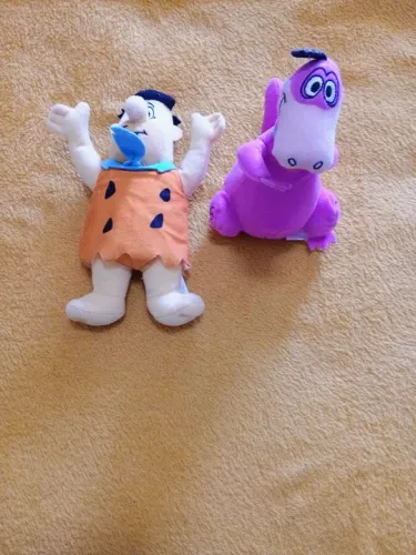 Boneco Flintstones Fred e Dino Pelúcia
