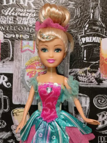 Barbie - Collector - Selena - Sparle Girlz Bailarina Doll Gold