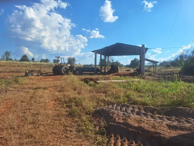 Fazenda 2.264 hec em nova Maringá MT. R,$: 60 sacas soja por hec. Só abre 20% total 