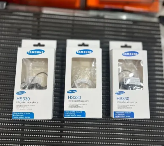 Fone Samsung com fio paralelo 