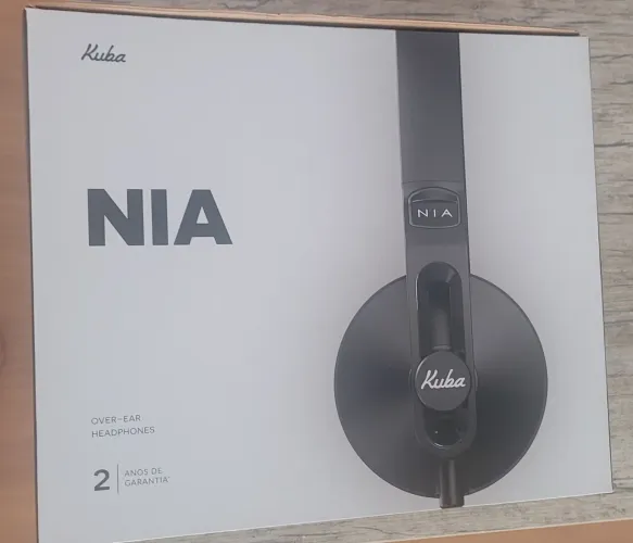 Headphone