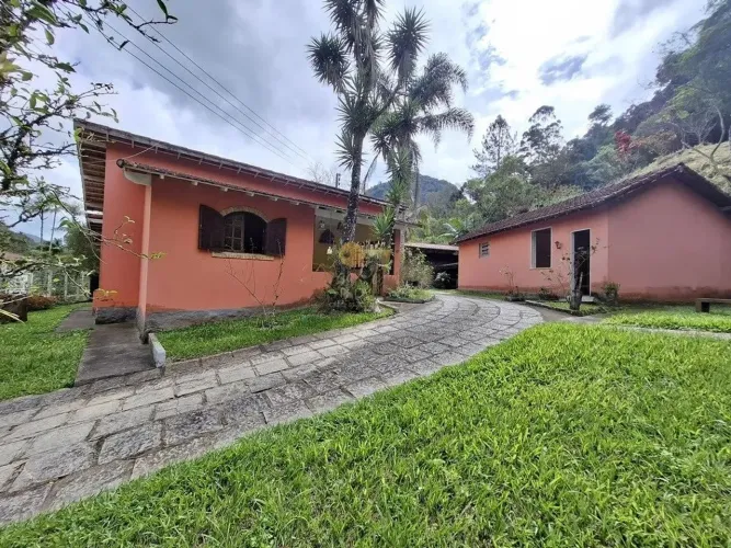 Casa para Venda em Teresópolis, Canoas, 3 dormitórios, 1 suíte, 2 banheiros, 1 vaga