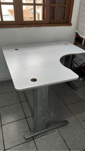 Mesa em L - Escritório/Home Office