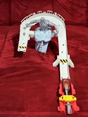 Pista Hot Wheels Vingadores