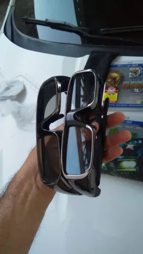 Vendo 2 Óculos 3D para games e 3 jogos por 250 reais