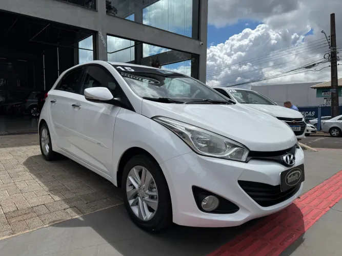 Hyundai HB20 Premium 1.6 Flex 16V Mec. 2015