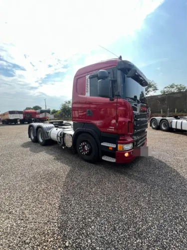 Scania R440 6x2 ano 2013
