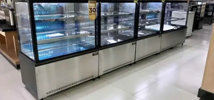 MB Vitrines Venâncio aquecida/refrigerada/neutra