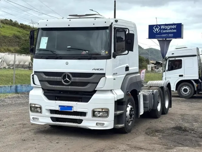 MERCEDES-BENZ AXOR 2035 ANO 2011 - UNICO DONO, PUXAVA CEGONHA