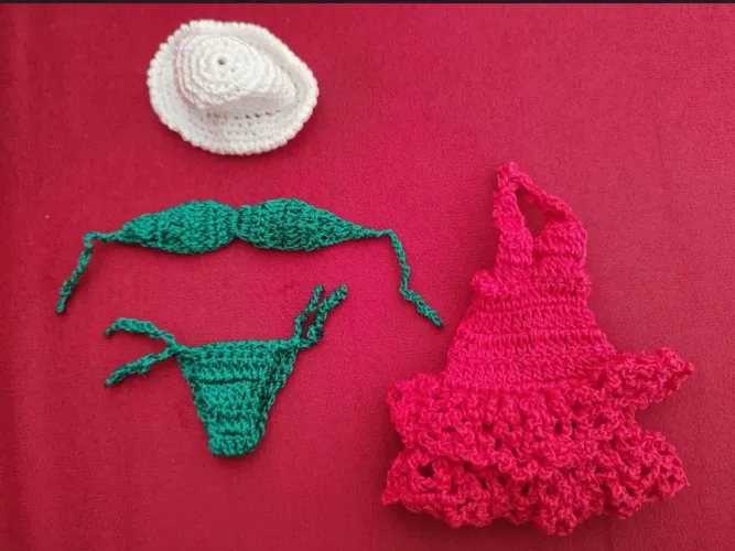 Roupinhas de Crochê para Barbie