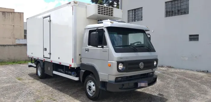 Vw delivery 10160 refrigerado 2014