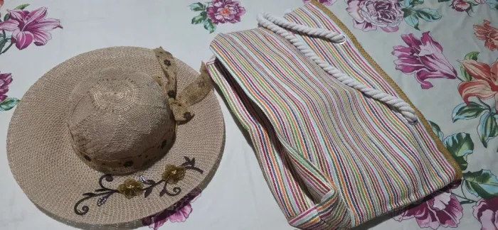 Kit Bolsa Praia Listrada E Chapéu