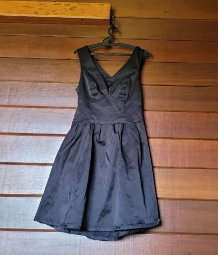 Vestido Preto Zinco
