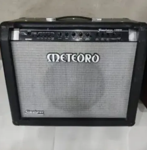 Cubo meteoro Chorus 100w 4 canais Falante de 12