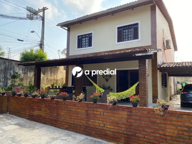 Venda de Casas / Condomínio na cidade de Fortaleza