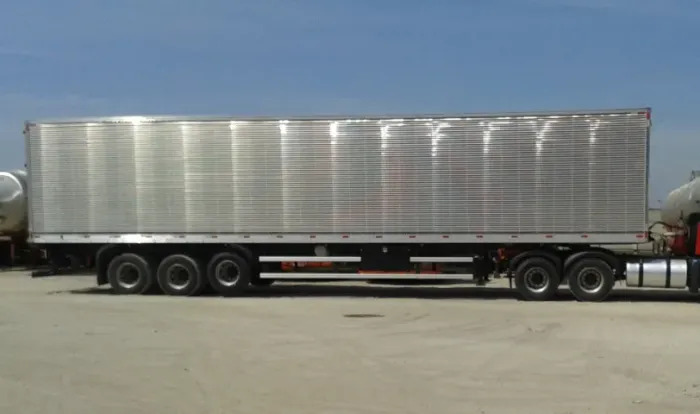 Locação Carreta Baú 30 Paletes 15,40mts Aluguel 2014 à 2025