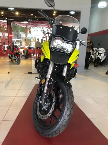 SHINERAY STORM 200 EFI 2026