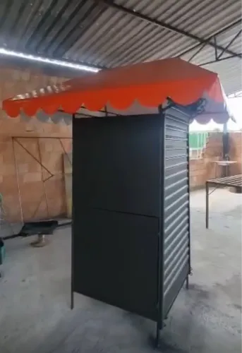 Vende-se Bancas estilo camelô