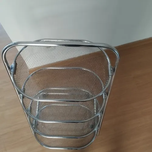 Cesto Organizador de Cozinha em Metal Cromado