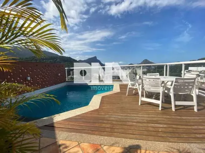 Cobertura - / Residencial / Gávea
