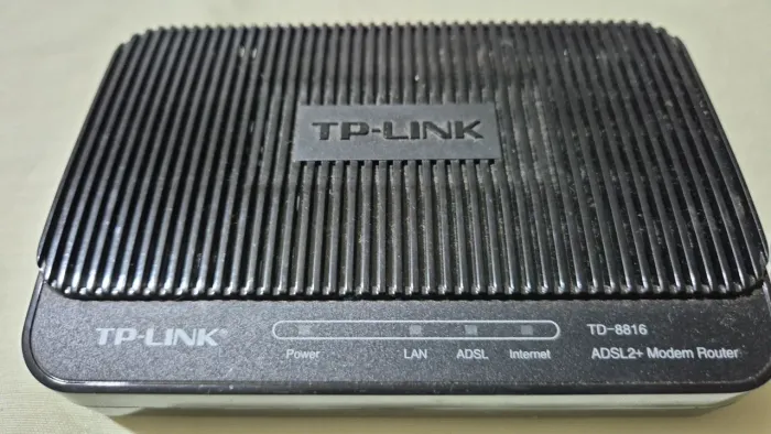 Roteador Modem ADSL2+ TP-LINK TD-8816