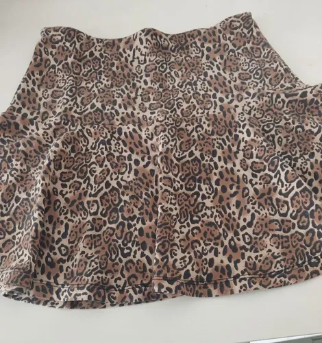 Saia animal print tamanho P
