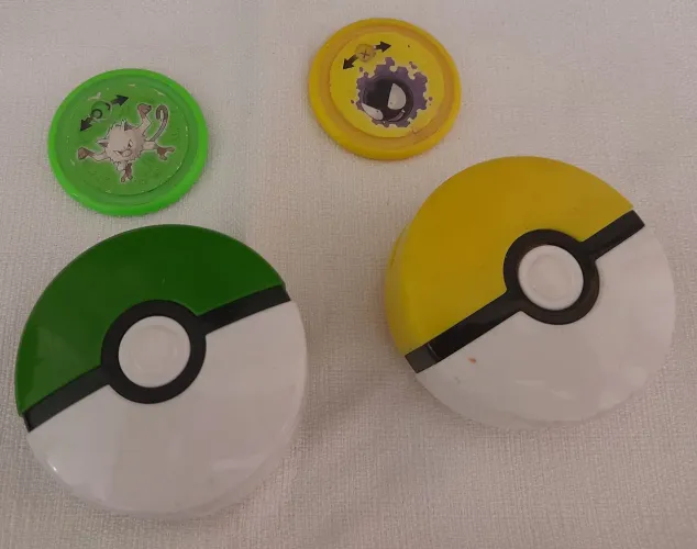 Dupla de lançadores pokemon Mc Donald's