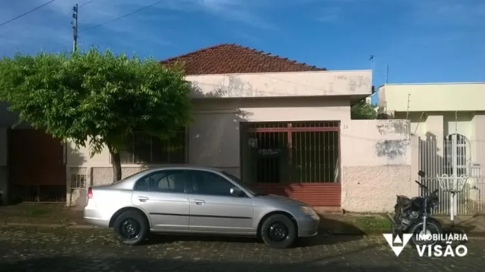 Casa à venda, 3 quartos, 1 vaga, Conjunto Frei Eugênio - Uberaba/MG