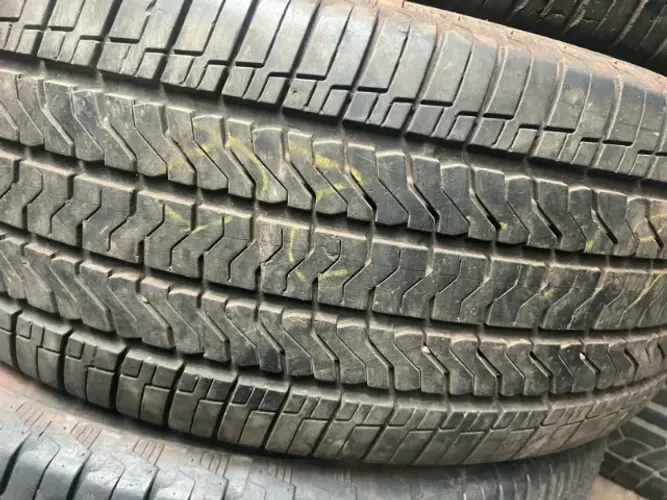 Pneu 275/60/20 Bridgestone 90 % Vida util