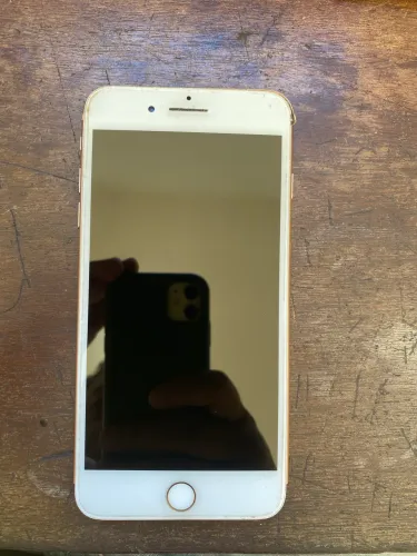 iPhone 8plus para retirada de peças