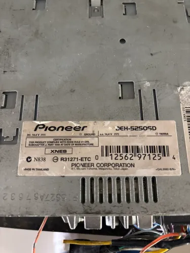 Toca CD pioneer (Golfinho)
