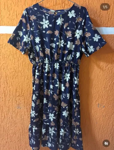 Vestido floral romântico