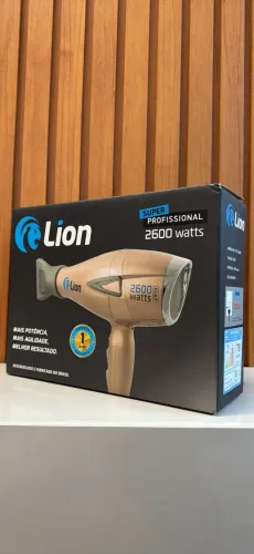 Secador De Cabelo Super Potente Lion Tutti Pro 2600w Cor Dourado 220V