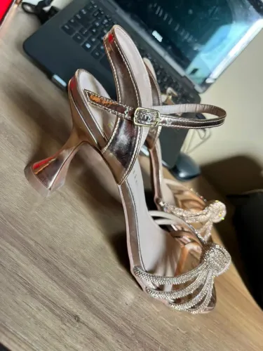 Sapato feminino 38