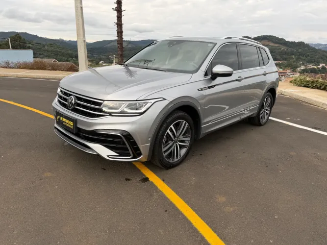 Volkswagen Tiguan Allspac R-line 300 TSI 2.0 2024