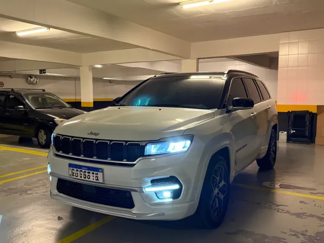 Jeep Commander Overland T270 1.3 TB Flex AUT 2023