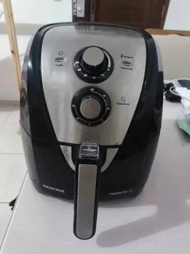 AIR FRYER MONDIAL 4L